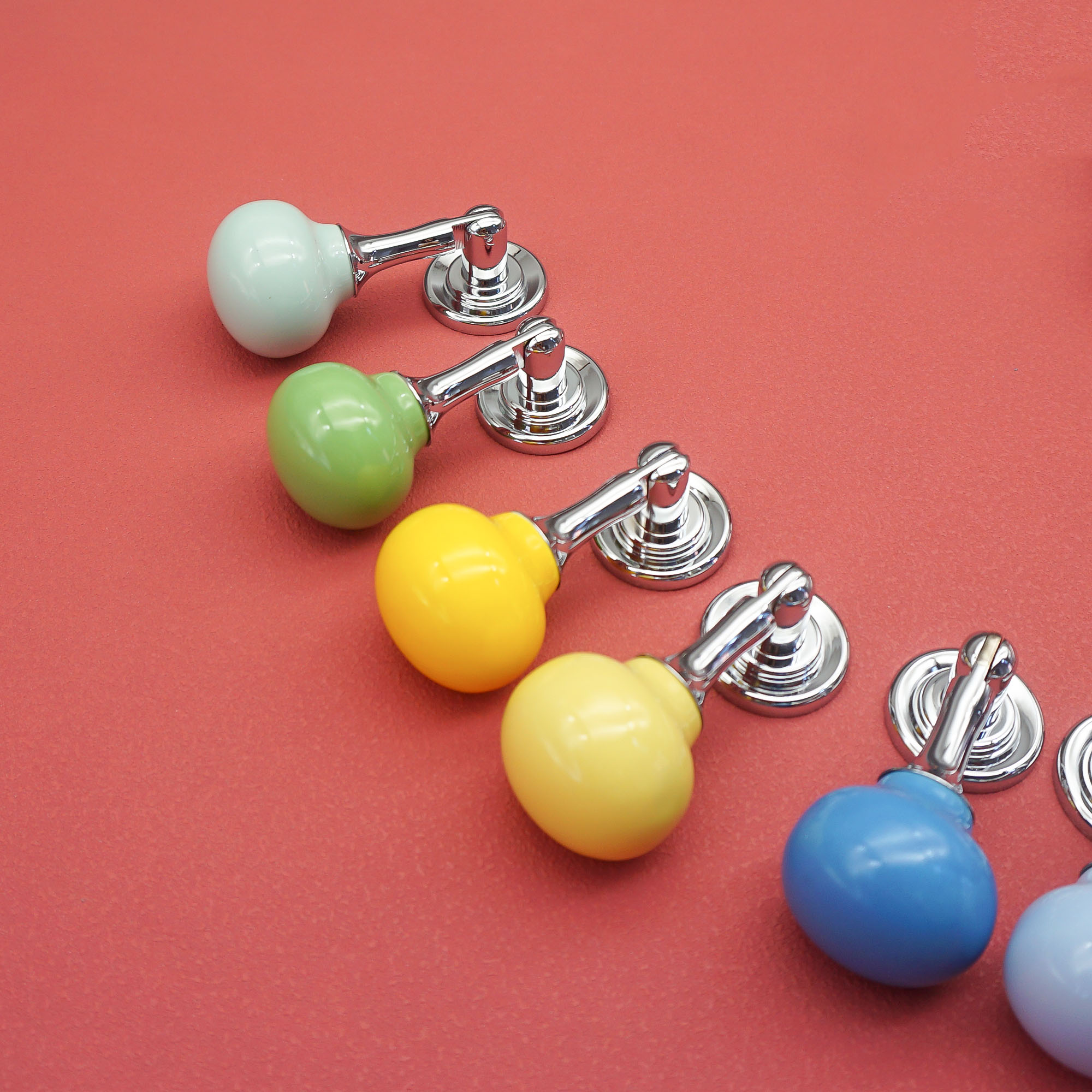 Ceramiczne uchwyty do szafek k – Furniture Hardware Drop Pulls recenzja i cena