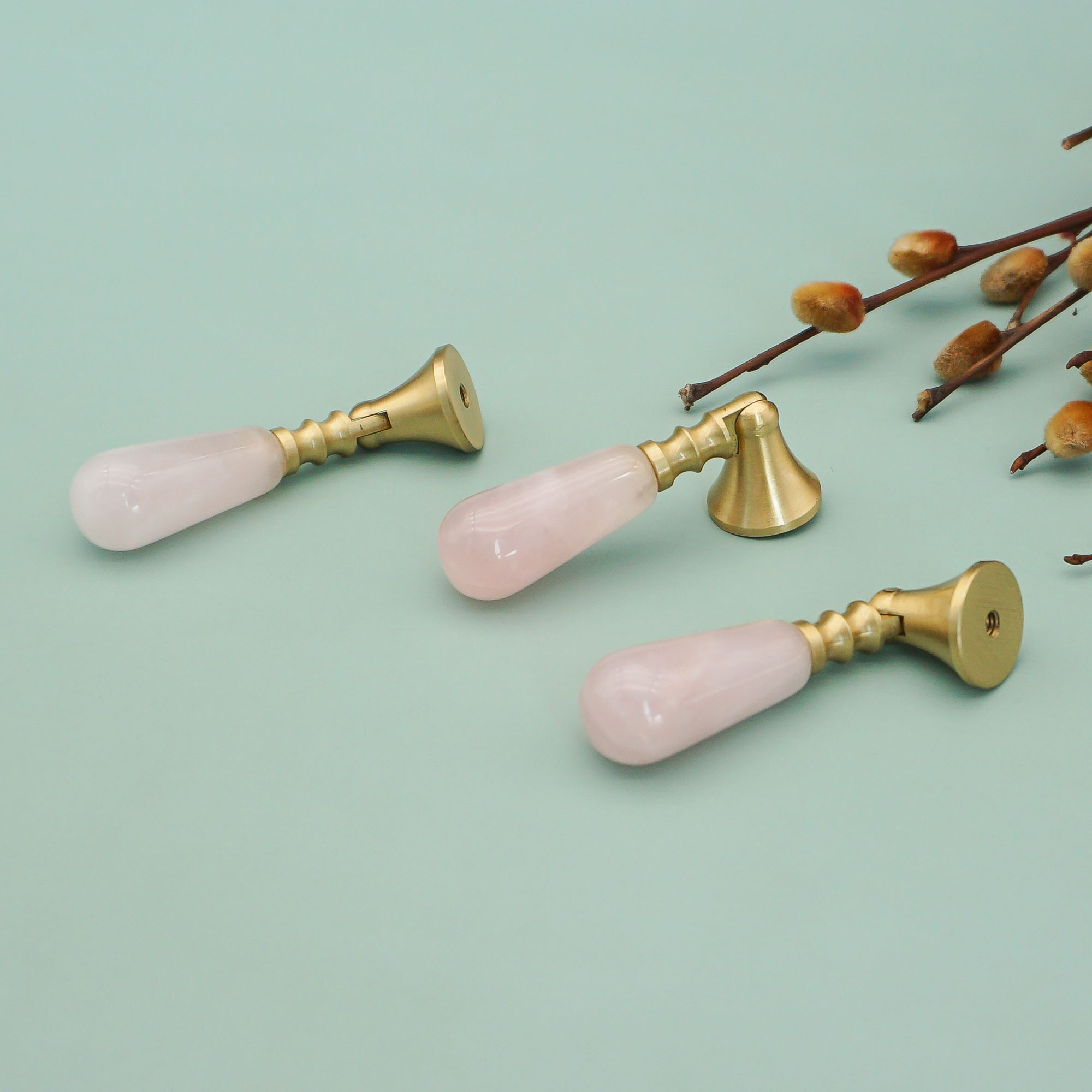 Różowe Kryształowe + Mosiężne  – Furniture Hardware Drop Pulls recenzja i cena